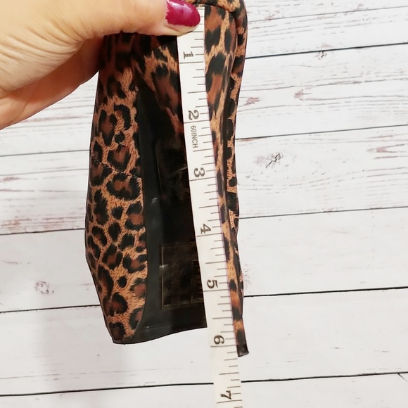 Forever 21 leopard print ultra high heels - Picture 4 of 7